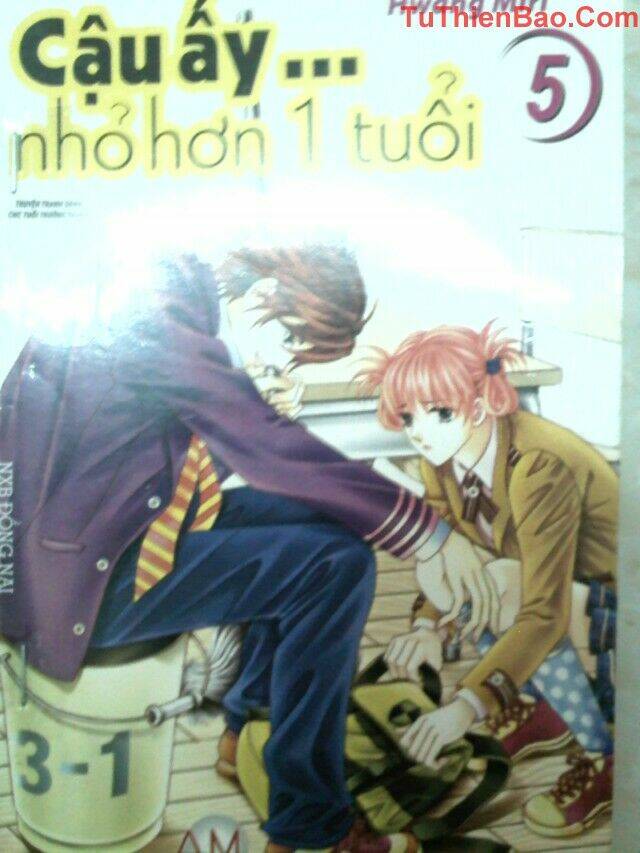cậu ấy nhỏ hơn 1 tuổi chapter 5 - Trang 1